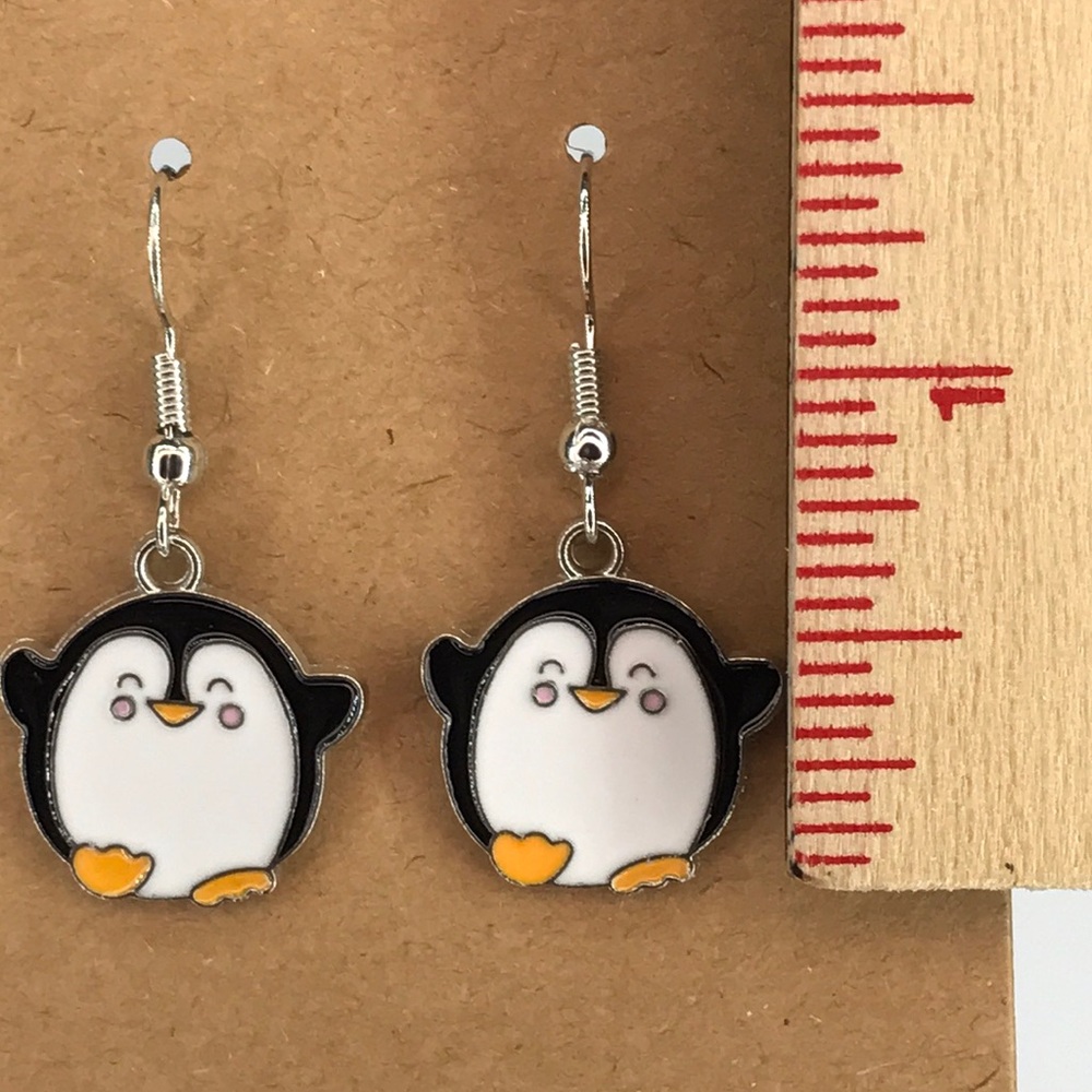 Penguin Shape Pendant Charm Earrings Fashion Jewelry - Picture 2 of 4
